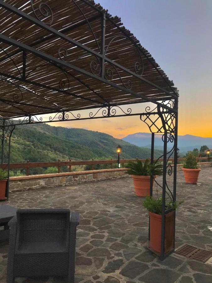 Agriturismo Piano Di Andrea Ostigliano Zewnętrze zdjęcie