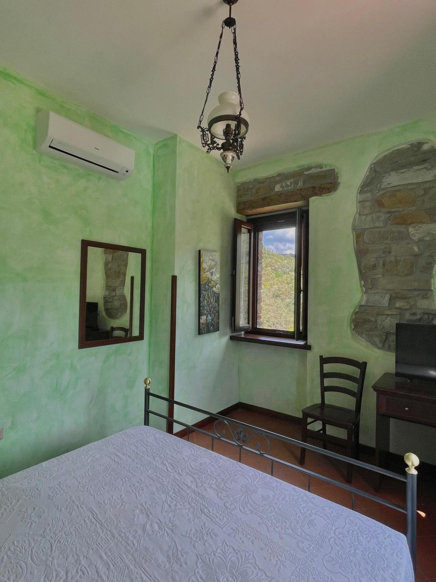 Agriturismo Piano Di Andrea Ostigliano Zewnętrze zdjęcie