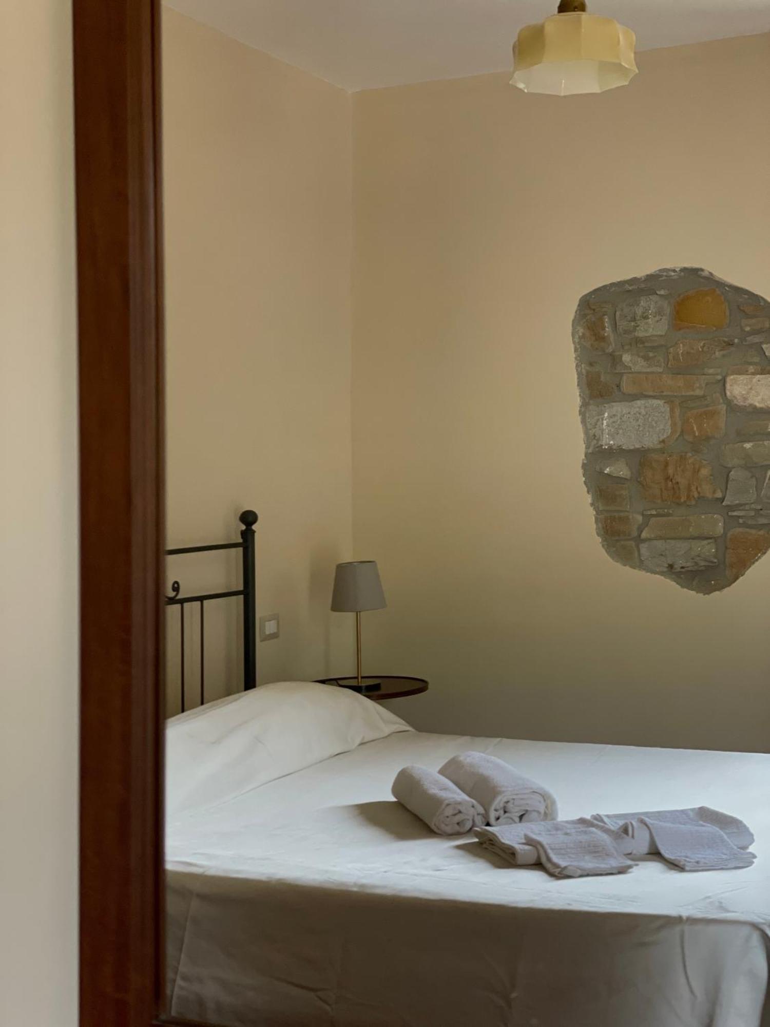 Agriturismo Piano Di Andrea Ostigliano Zewnętrze zdjęcie