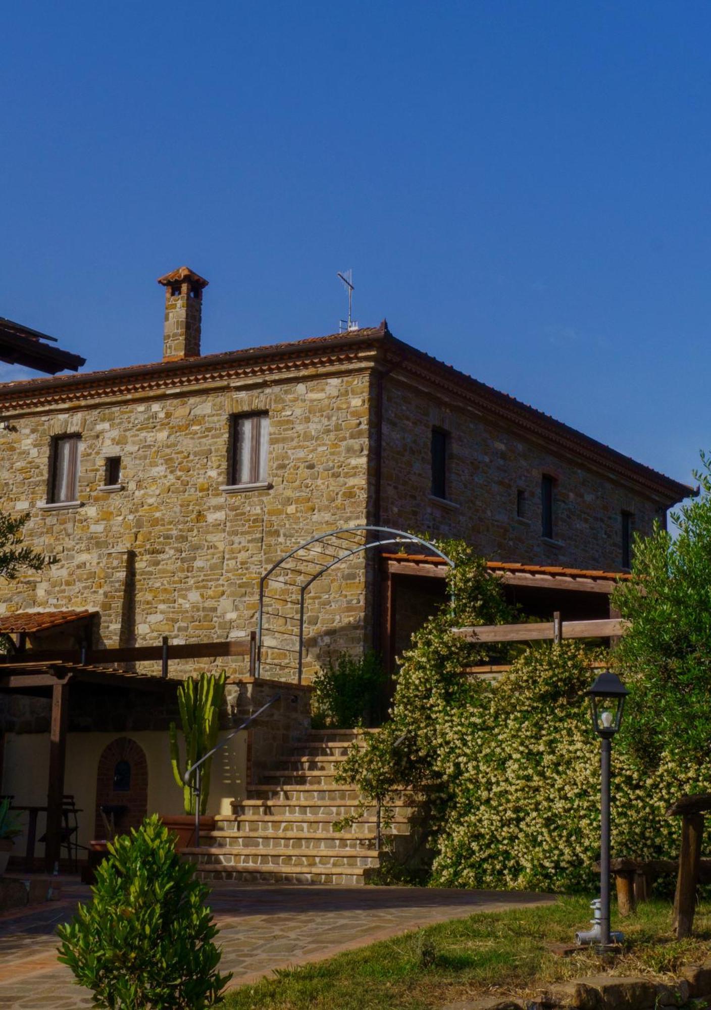 Agriturismo Piano Di Andrea Ostigliano Zewnętrze zdjęcie