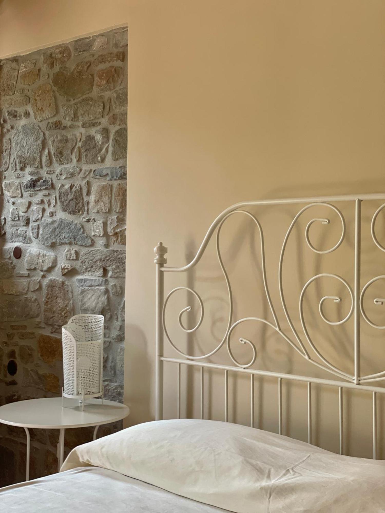 Agriturismo Piano Di Andrea Ostigliano Zewnętrze zdjęcie
